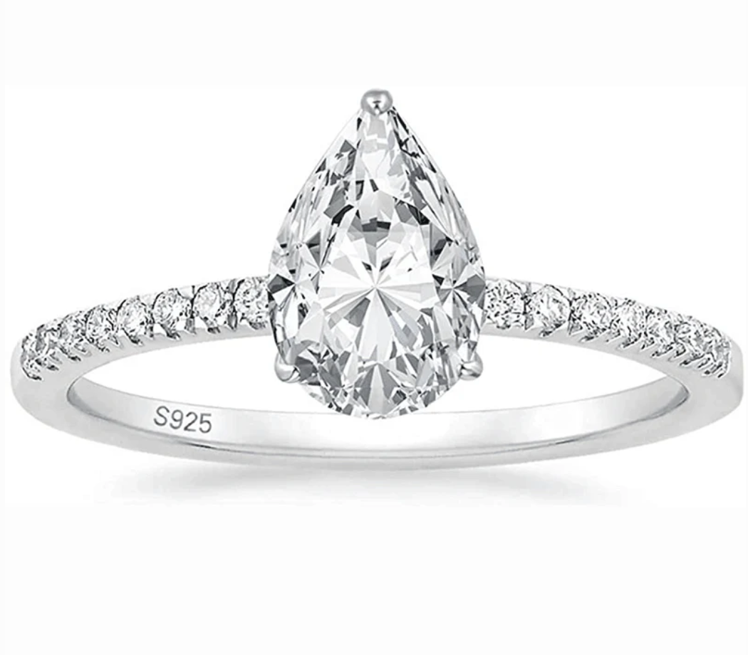 What is the difference between moissanite and cubic zirconia?