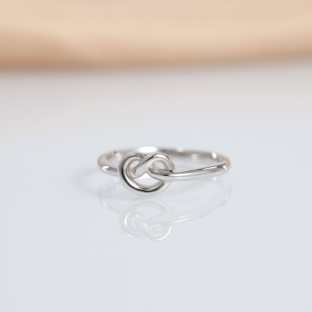 925 Sterling Silver Heart Knot Ring