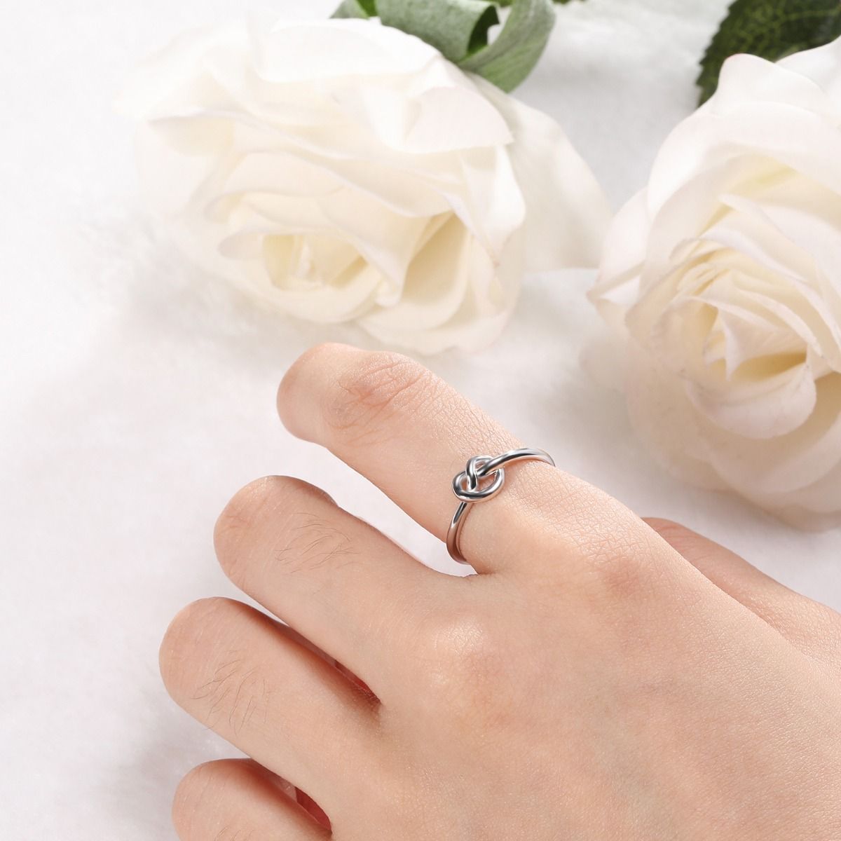 925 Sterling Silver Heart Knot Ring